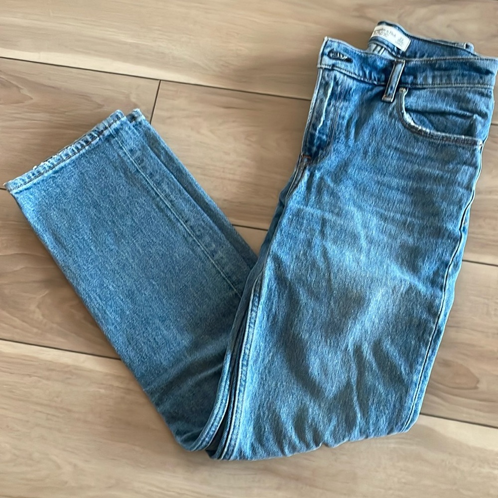 Abercrombie,  90s straight Ultra high-rise jean